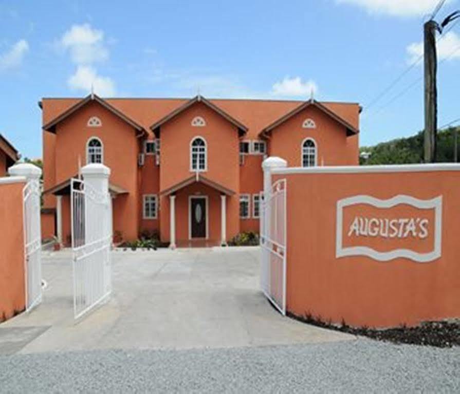 Augusta'S Apartments Rodney Bay Eksteriør bilde